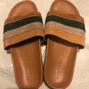 Vince Suede Slides